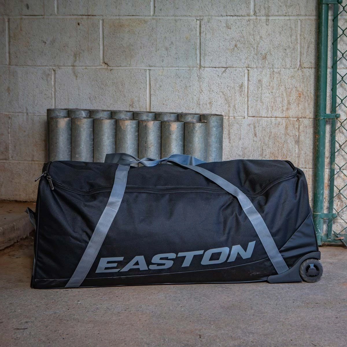 Budget β Easton Team Equipment Wheeled Bag π 3 Budget β Easton Team Equipment Wheeled Bag π - Image 3